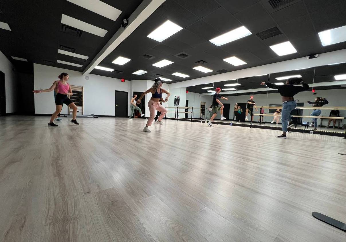 Adult Hip Hop Dance Classes in Delray Beach - JJ's Dance Studio